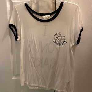 Super soft/silky white graphic t-shirt